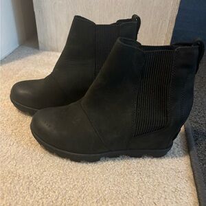 Sorel wedges size 7